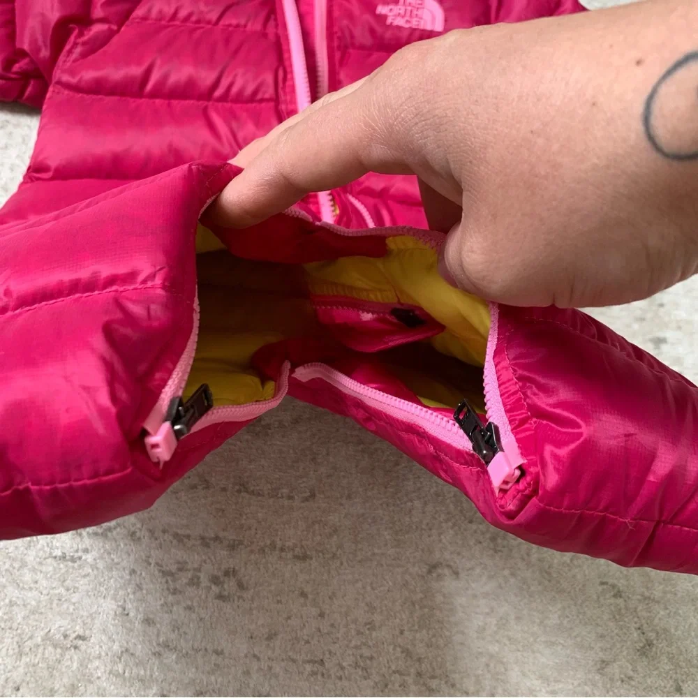 The North Face Infant Down Snowsuit Bunting - Picture 6 of 8